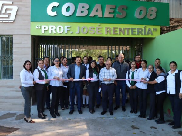 Entrega COBAES obras por 1.7 millones de pesos en planteles de la Zona 01