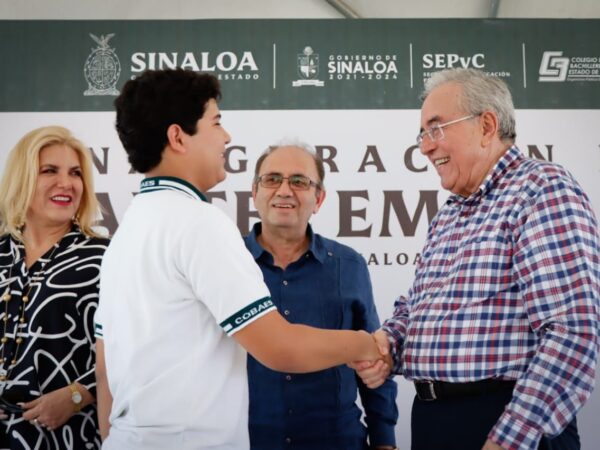 <strong>¡Ya son 129 planteles de COBAES! El gobernador Rubén Rocha Moya inauguró el EMSAD de Los Melones, Sinaloa municipio</strong>