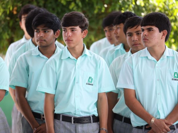 94% de estudiantes de COBAES se declara satisfecho o muy satisfecho con su formación académica